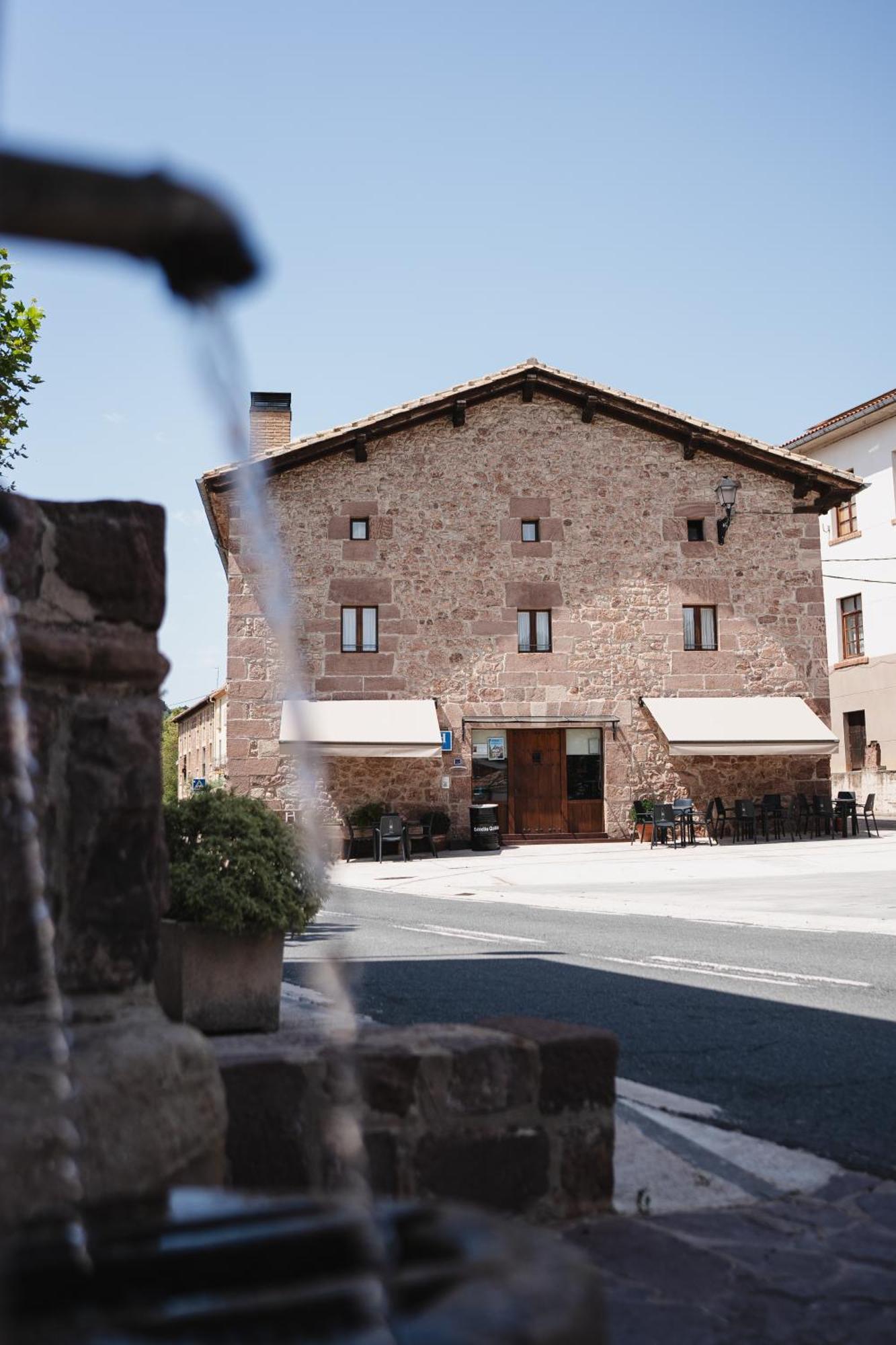 Hotel Rural Latorrien De Ane Mues Buitenkant foto