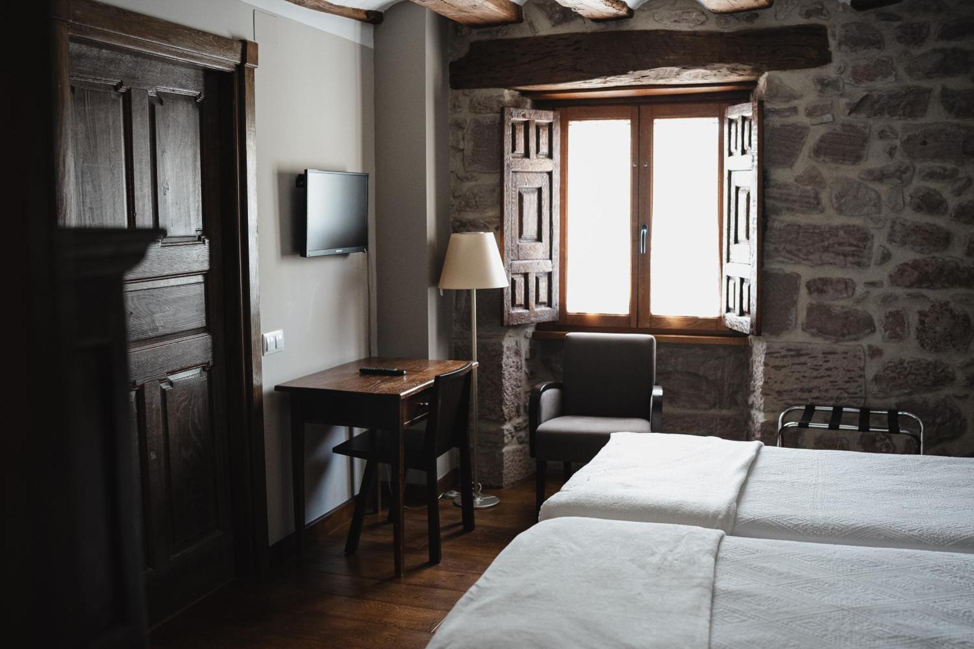 Hotel Rural Latorrien De Ane Mues Buitenkant foto